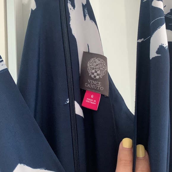 Vince Camuto Floral Maxi Dress - Picture 3 of 3